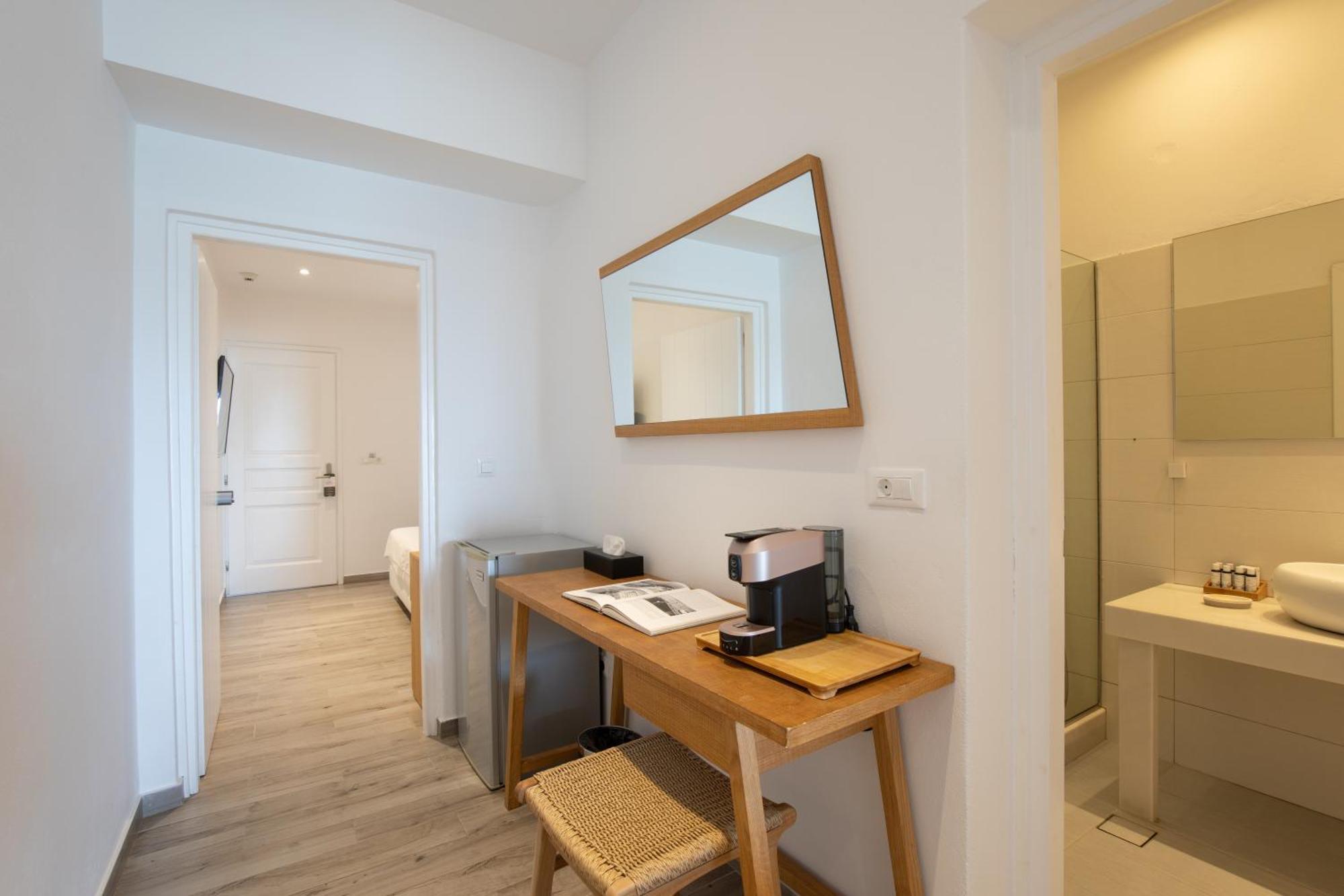 Hotel Acrogiali Beachfront Mykonos