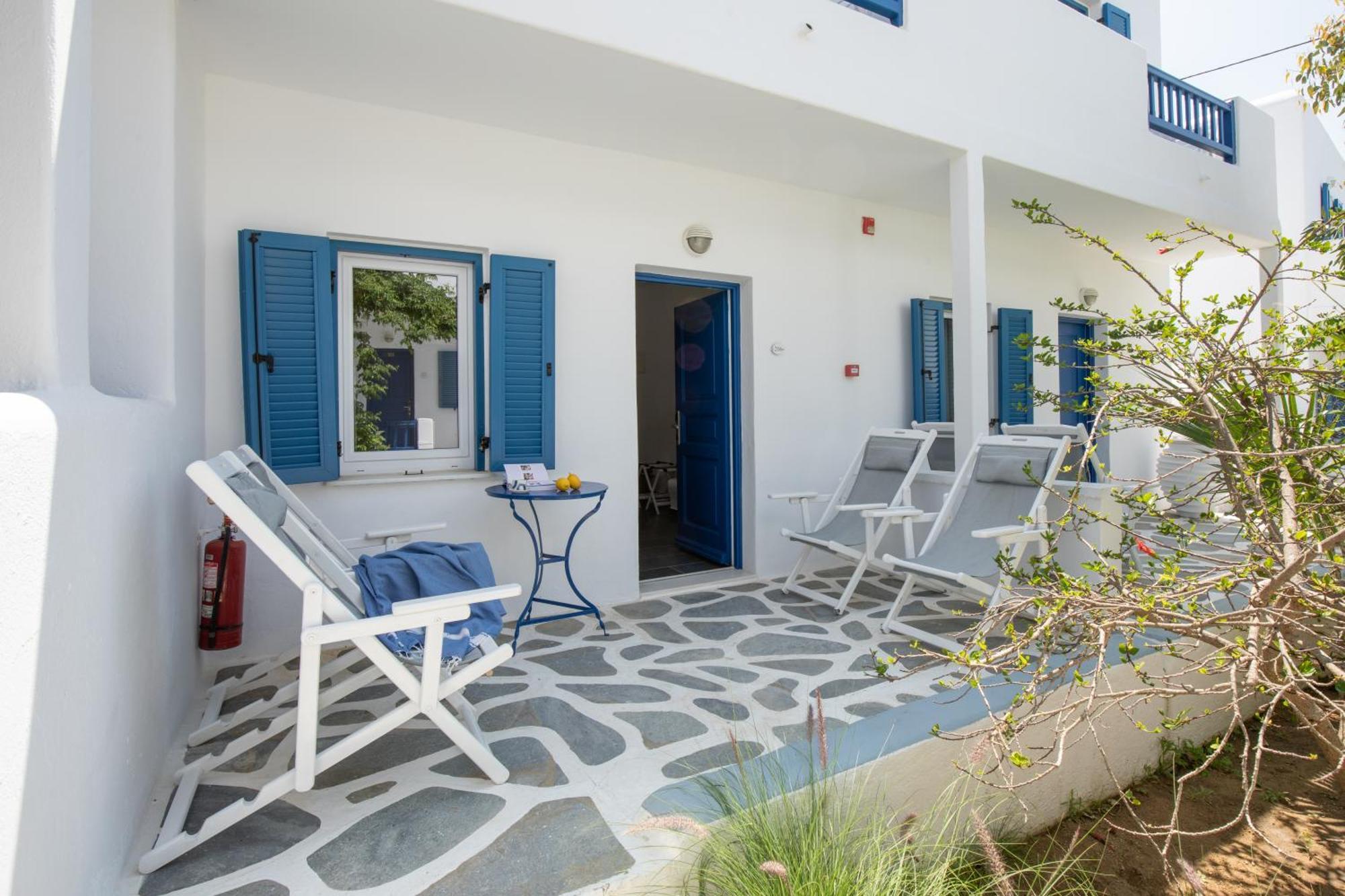 Hotel Acrogiali Beachfront Mykonos 4*